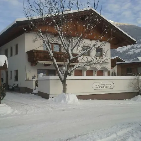 Hochzillertal 아파트 *